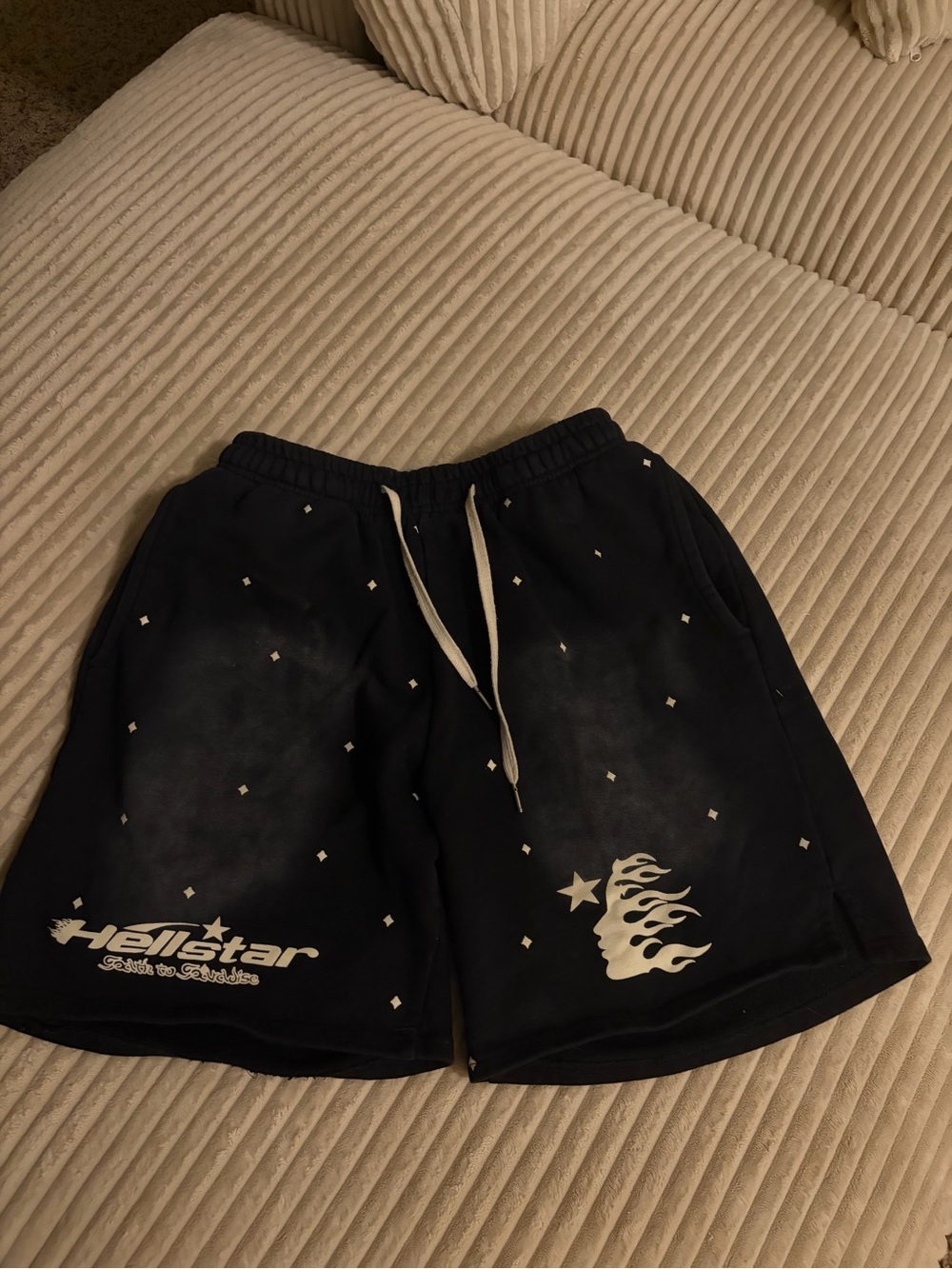 Hellstar Men's Black Graphic Drawstring Shorts